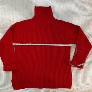 Vintage Express Tricot Ribbed Turtleneck Sweater